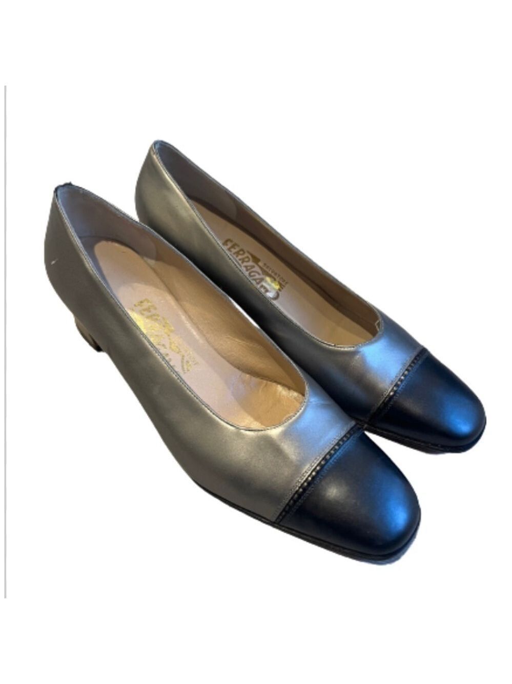 Salvatore Ferragamo vintage silver and black leather classic color block heels 8